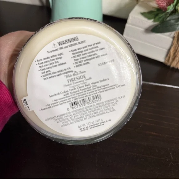 Bath & Body Works White Barn 3-Wick Candle FIRESIDE 14.5 oz New - Picture 4 of 5